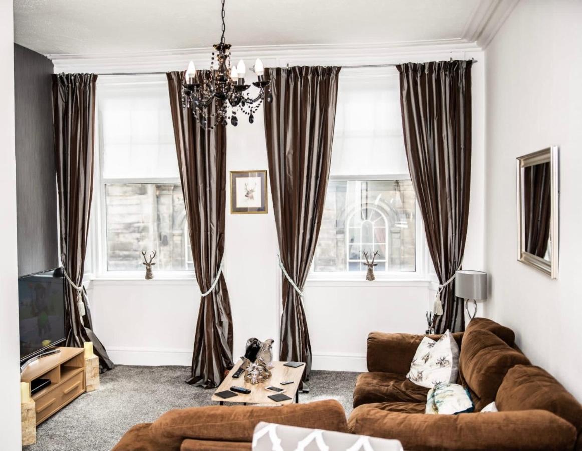 Rose Apartment 2-Bed Town Centre Apartment In Ayr Bagian luar foto
