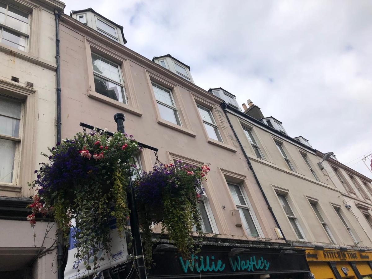 Rose Apartment 2-Bed Town Centre Apartment In Ayr Bagian luar foto